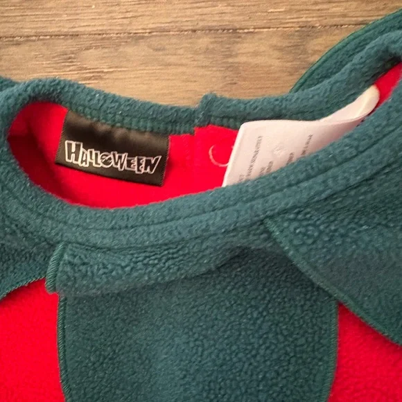 Red infant size 6-9 months chili pepper Halloween costume - Picture 3 of 6